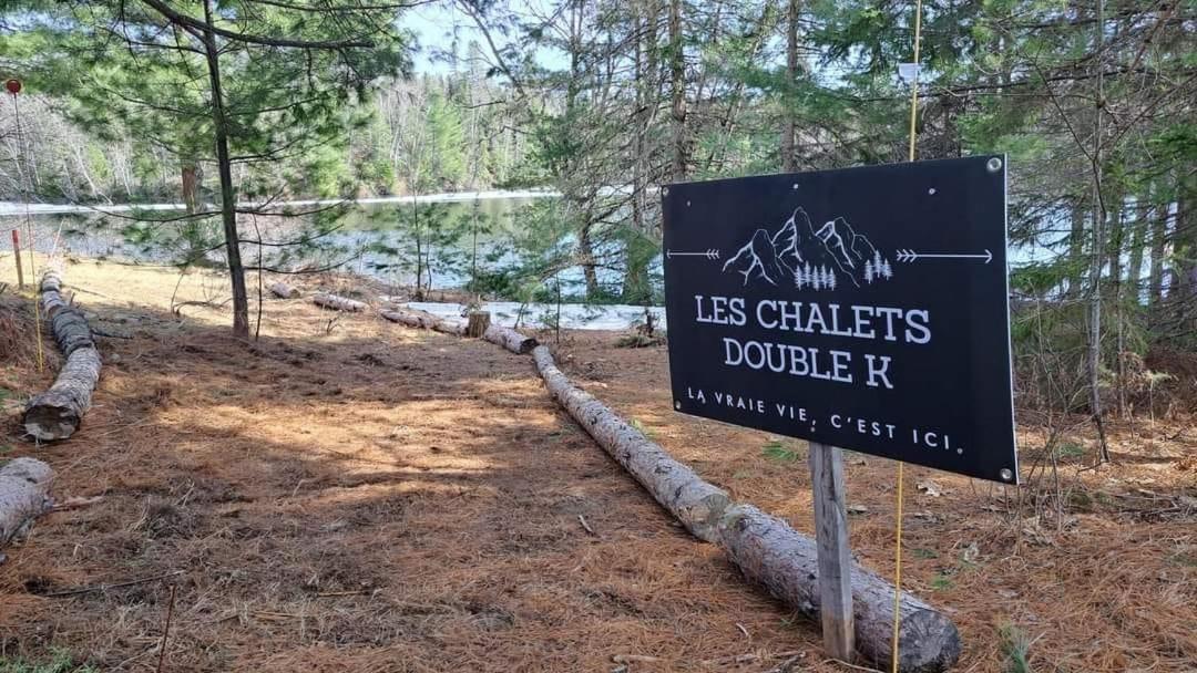 Les Chalets Double K # 2 เซนต์ อเล็กซิส เด มองส์ ภายนอก รูปภาพ